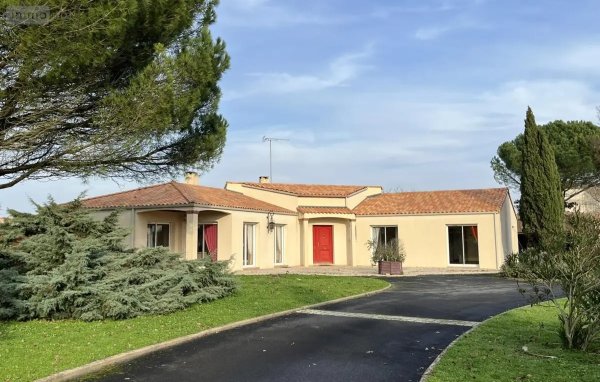 Maison a vendre Luçon 85400 Vendée 85 181 m2 6 pièces 449900 euros 85088-2303 001