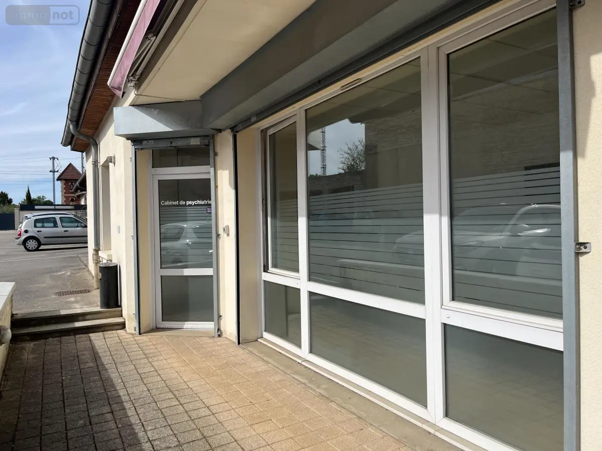 Location fonds et murs commerciaux Dole 39100 Jura 39 115 m2 1500 euros 39034-L92 001