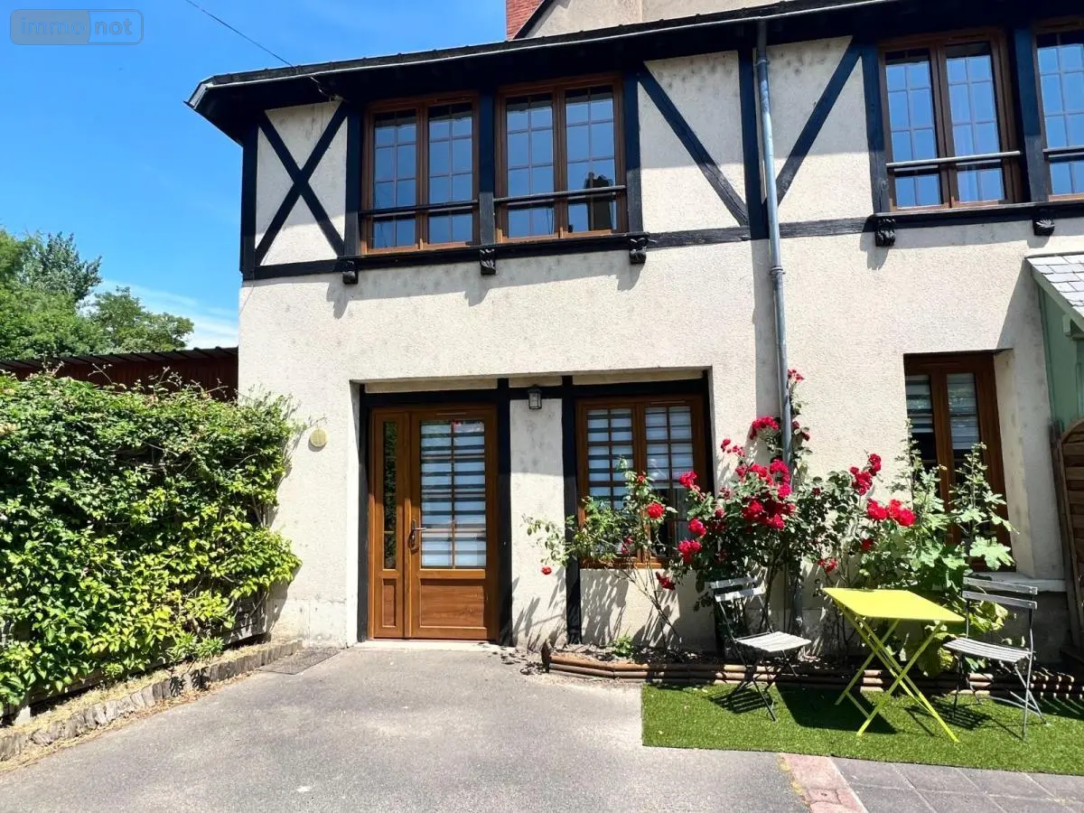 Location maison Vendôme 41100 Loir-et-Cher 41 73 m2 4 pièces 790 euros 41059-L226 001