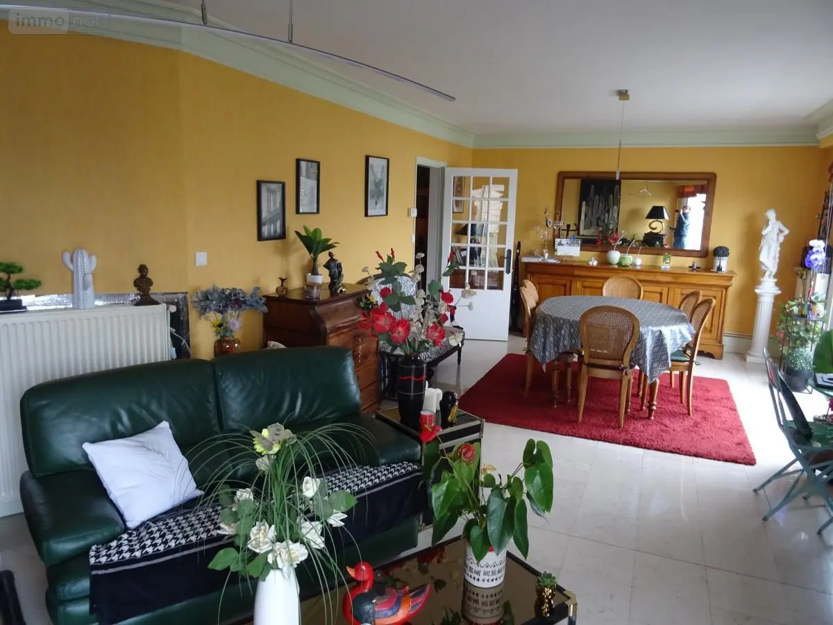 Appartement a vendre Laval 53000 Mayenne 53 75 m2 3 pièces 157740 euros 53079-1429 001