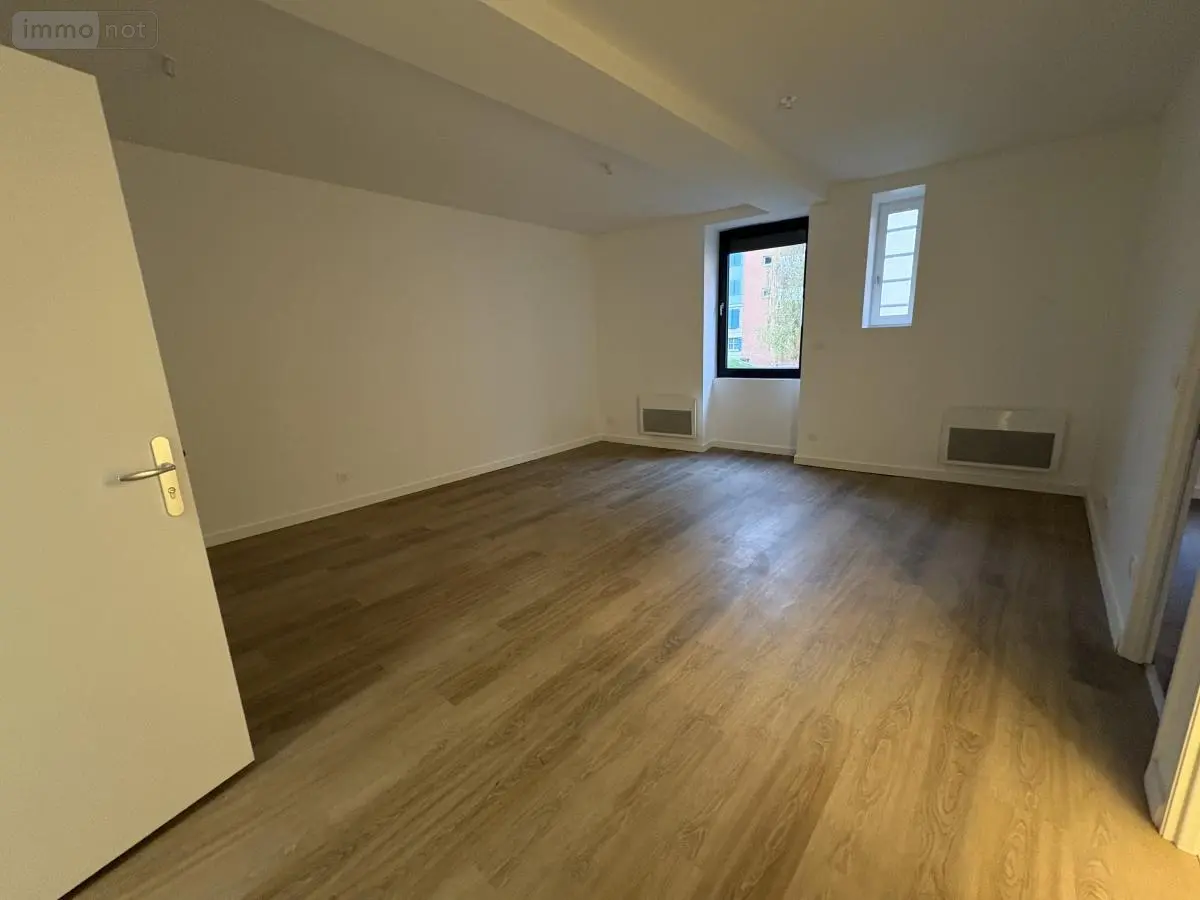 Location appartement Lagnieu 01150 Ain 01 42 m2 2 pièces 660 euros 01037-L95 001