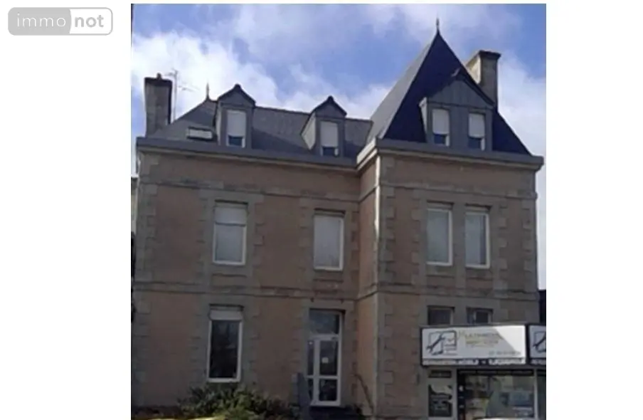 Immeuble de rapport a vendre Loudéac 22600 Côtes-d'Armor 22 259 m2 514260 euros 56062-2170 001