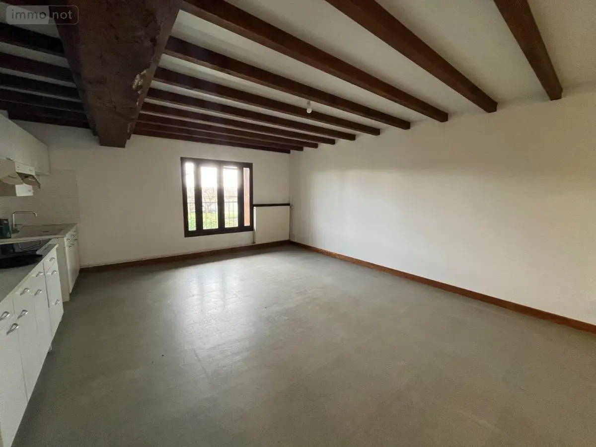 Location appartement Bresse Vallons 01340 Ain 01 76 m2 3 pièces 650 euros 01013-L82 001