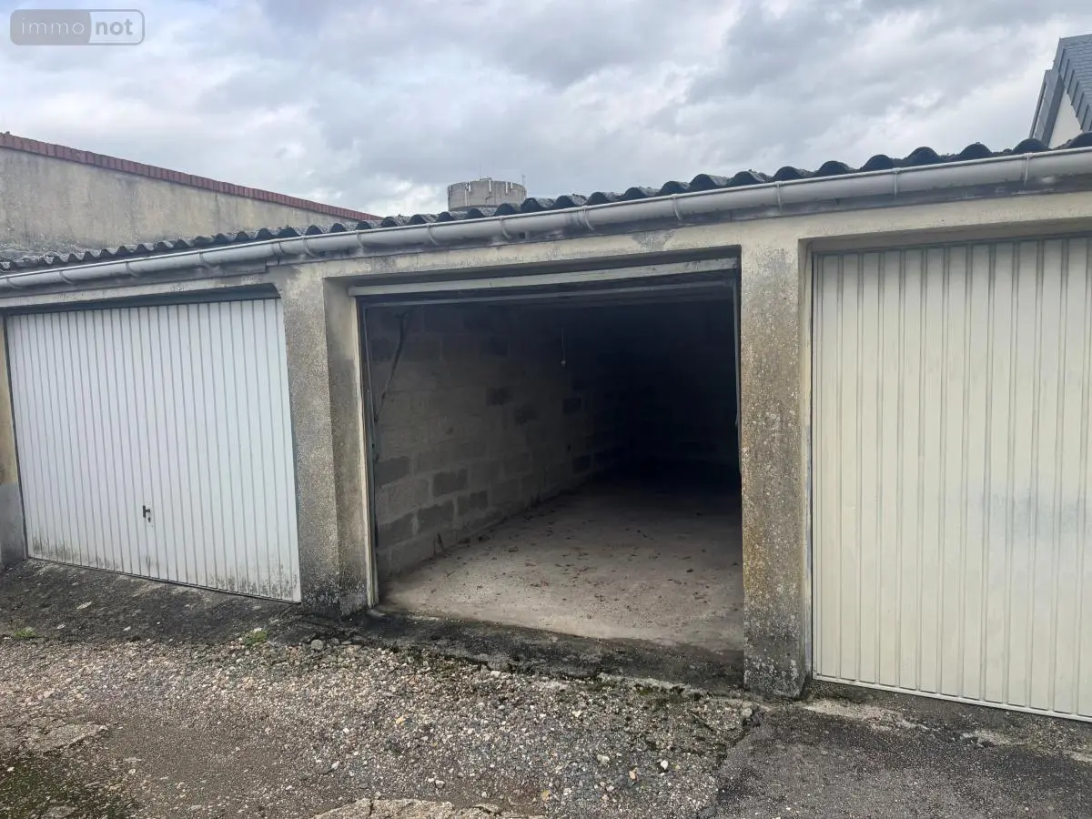 Garage et parking a vendre Mont-Saint-Aignan 76130 Seine-Maritime 76 17 m2 18000 euros 76006-61 001