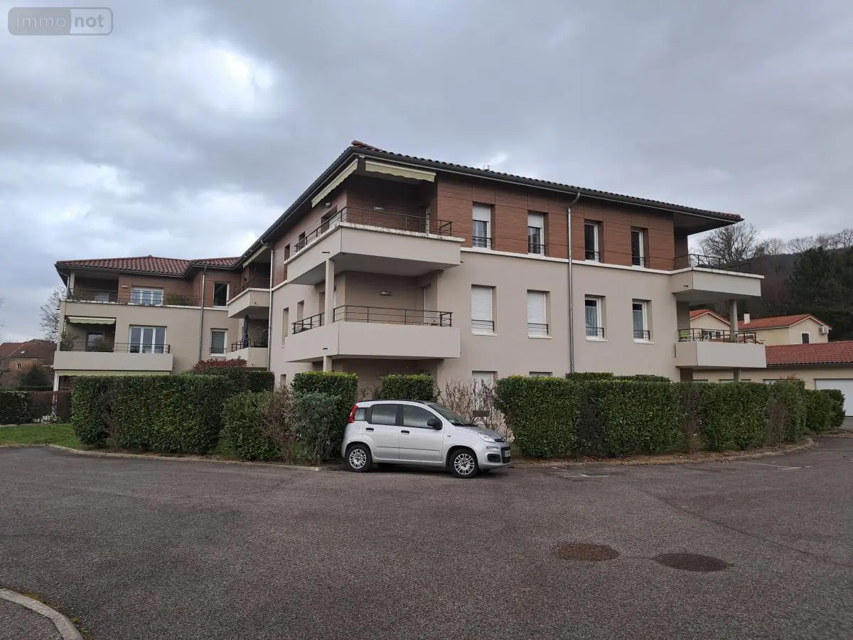 Location appartement Lagnieu 01150 Ain 01 69 m2 3 pièces 1000 euros 01037-L102 001
