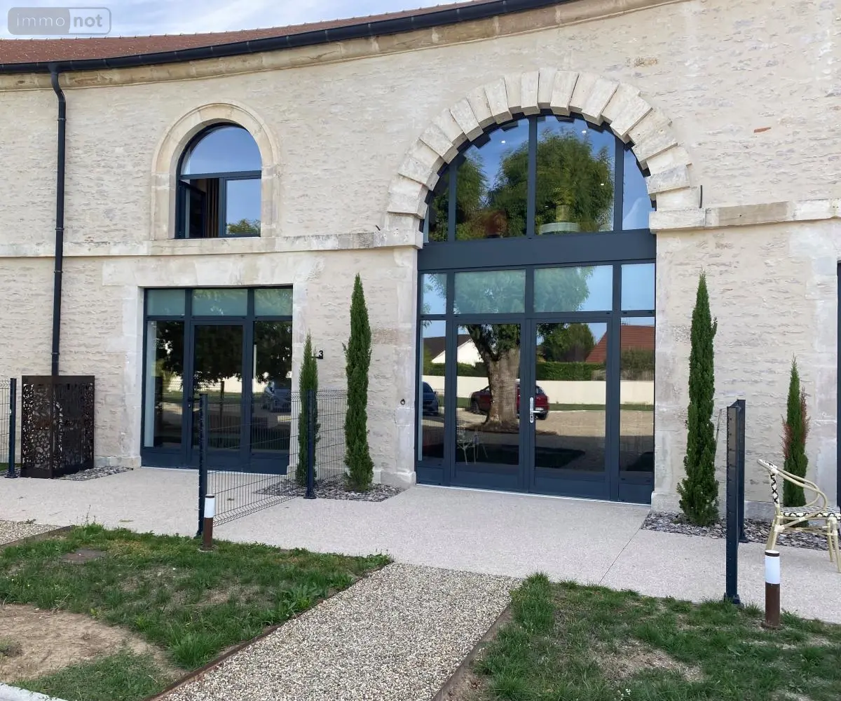 Location appartement Beaune 21200 Côte-d'Or 21 32 m2 700 euros 21005-L14 001