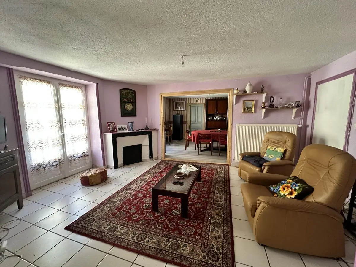 Appartement a vendre Saint-Flour 15100 Cantal 15 130 m2 84800 euros 15046-27 001
