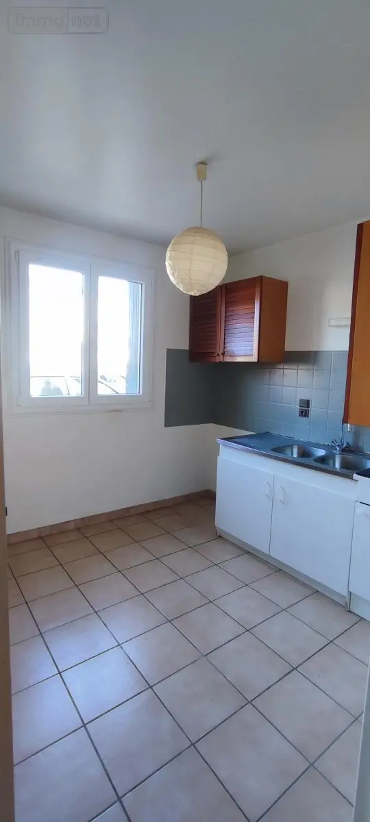 Location appartement Saint-Memmie 51470 Marne 51 41 m2 2 pièces 470 euros 51084-L664 001