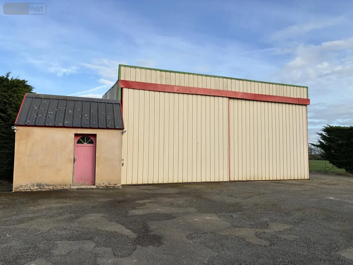 Garage et parking a vendre Soulgé-sur-Ouette 53210 Mayenne 53 240 m2 166400 euros 53004-1310 001