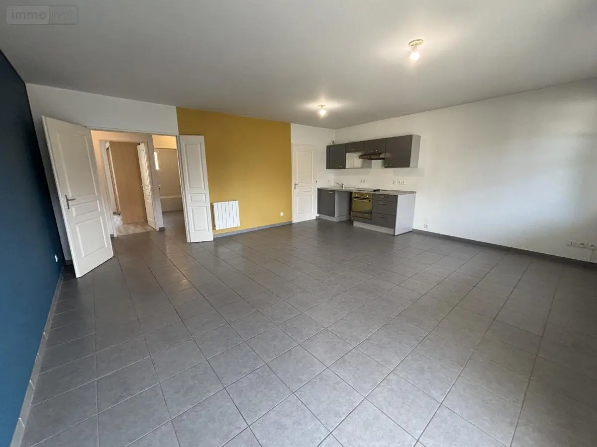 Appartement a vendre Crémieu 38460 Isère 38 73 m2 3 pièces 251000 euros 01037-906 001