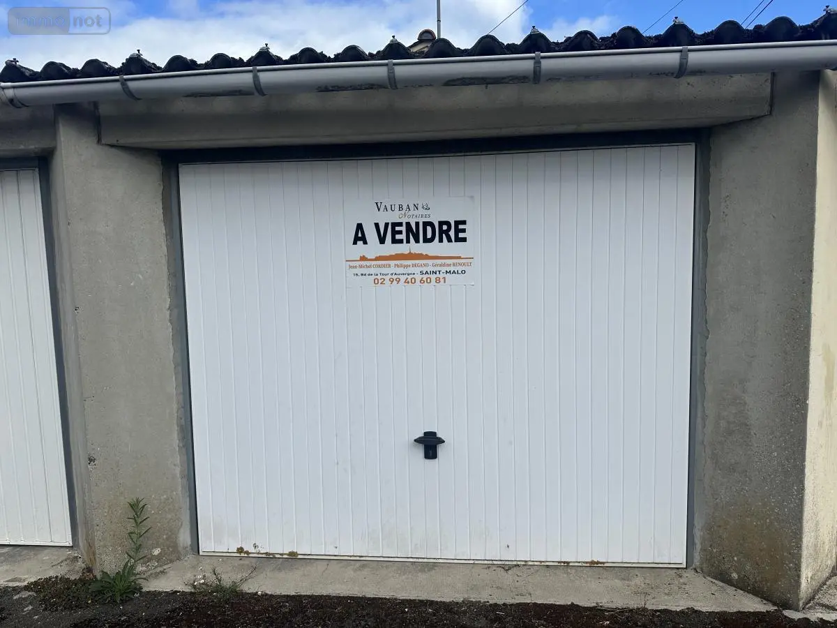 Garage et parking a vendre Saint-Malo 35400 Ille-et-Vilaine 35 16 m2 5 pièces 32000 euros 35084-862 001
