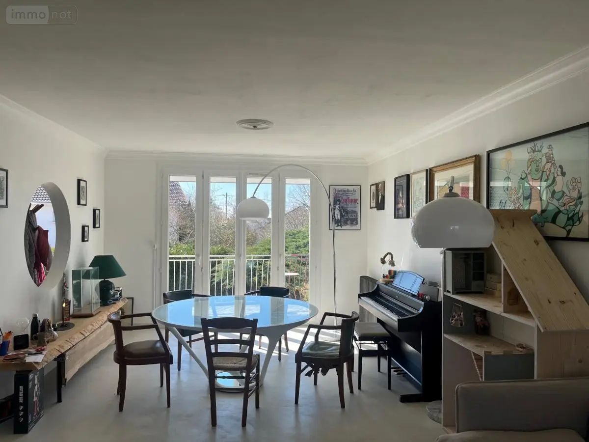 Location maison Crissey 39100 Jura 39 100 m2 950 euros 39034-L58 001