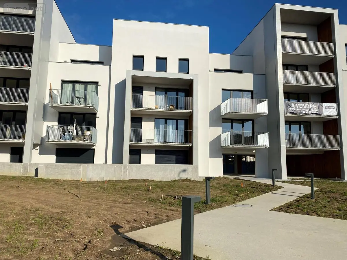 Location appartement Nantes 44000 Loire-Atlantique 44 66 m2 3 pièces 870 euros 44028-L1 001
