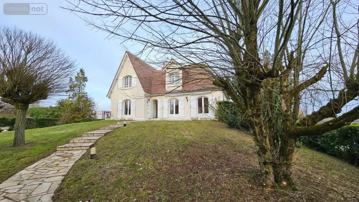 Maison a vendre Vendôme 41100 Loir-et-Cher 41 130 m2 6 pièces 249360 euros 41050-2786 001