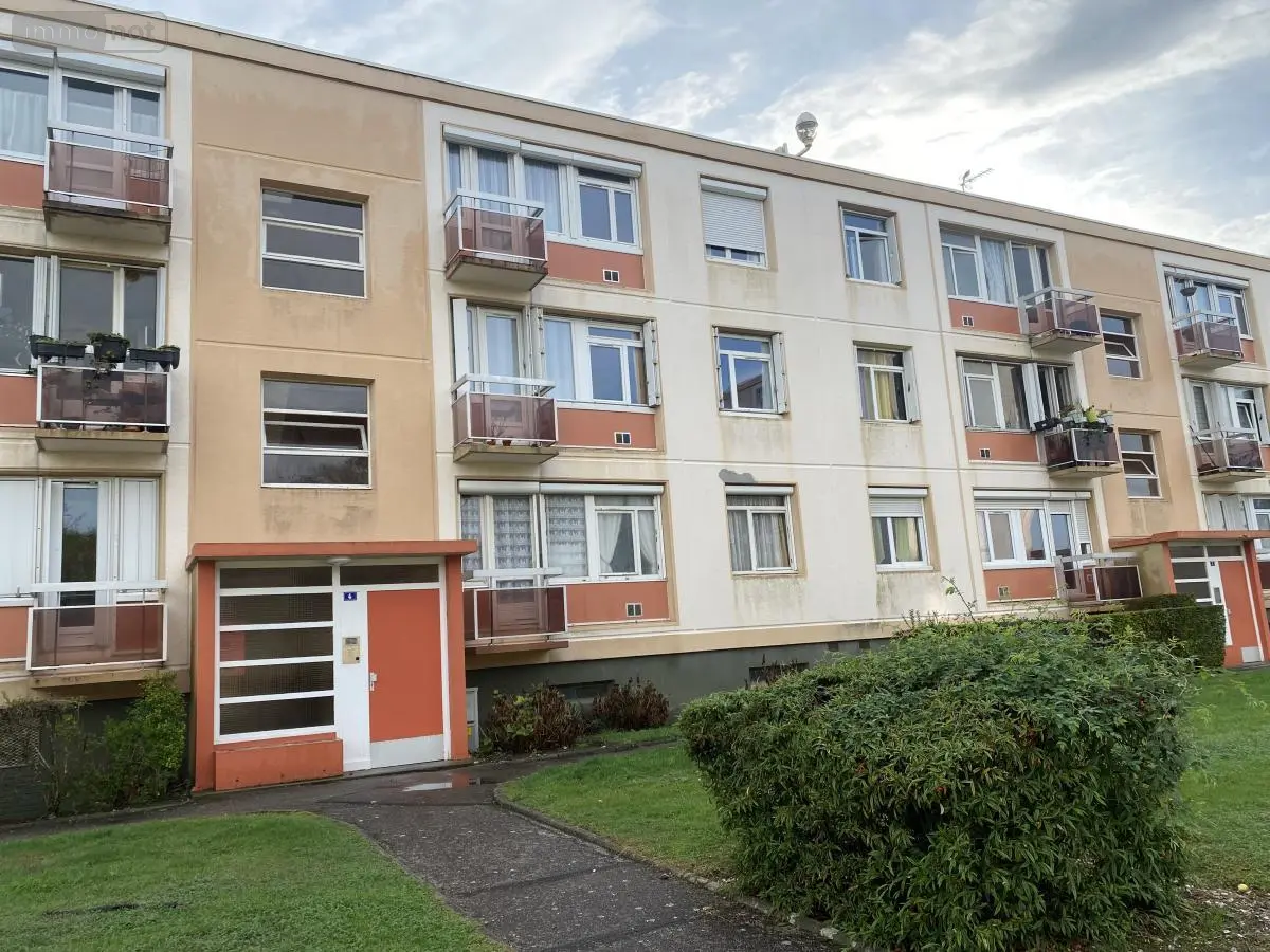 Appartement a vendre Saint-Aubin-lès-Elbeuf 76410 Seine-Maritime 76 68 m2 3 pièces 50000 euros 76025-198 001