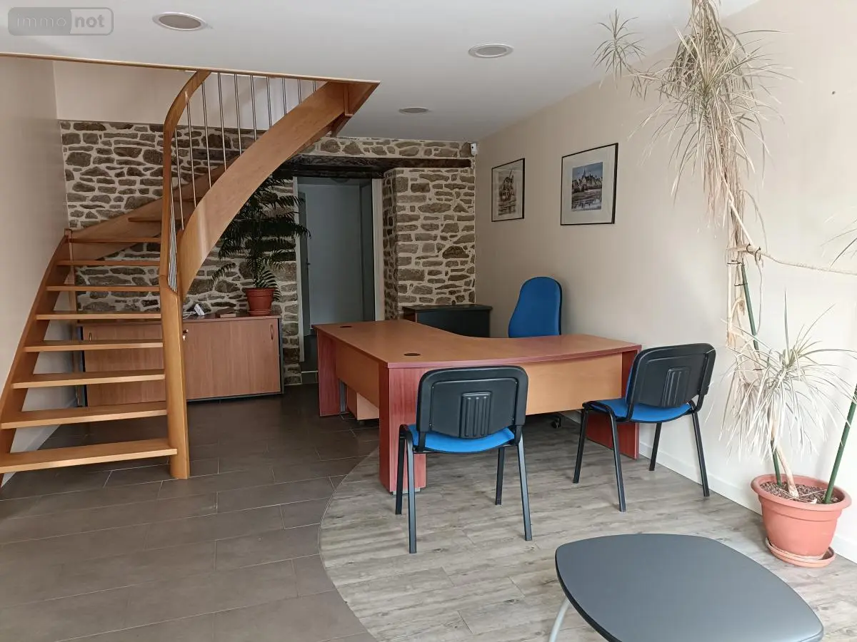 Location fonds et murs commerciaux Plémet 22210 Côtes-d'Armor 22 165 m2 1080 euros 22115-L337 001