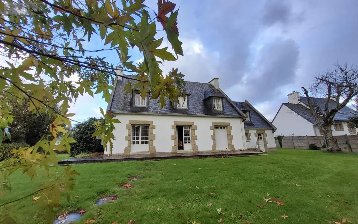 Maison a vendre Carhaix-Plouguer 29270 Finistère 29 158 m2 5 pièces 220500 euros 29066-3754 001
