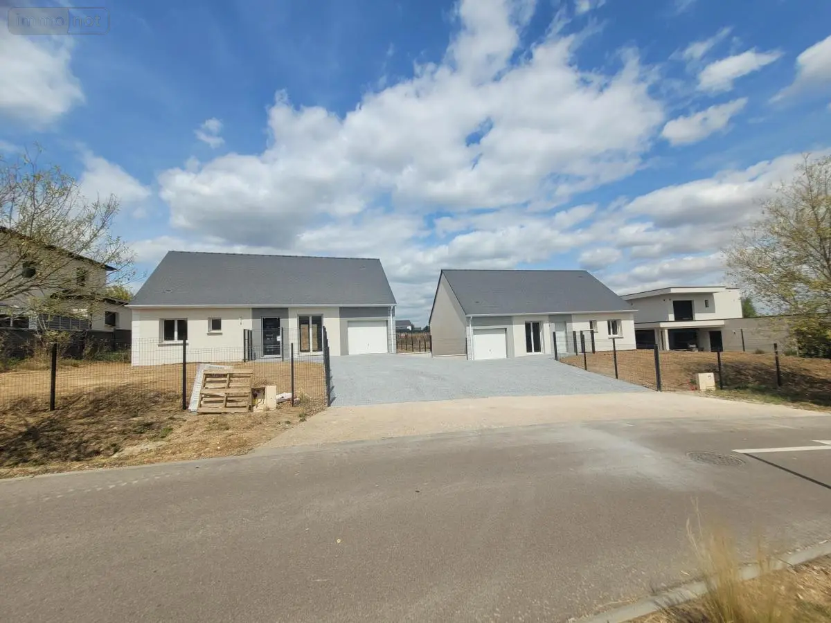 Location maison Le Vaudreuil 27100 Eure 27 83 m2 1180 euros 27063-L314 001