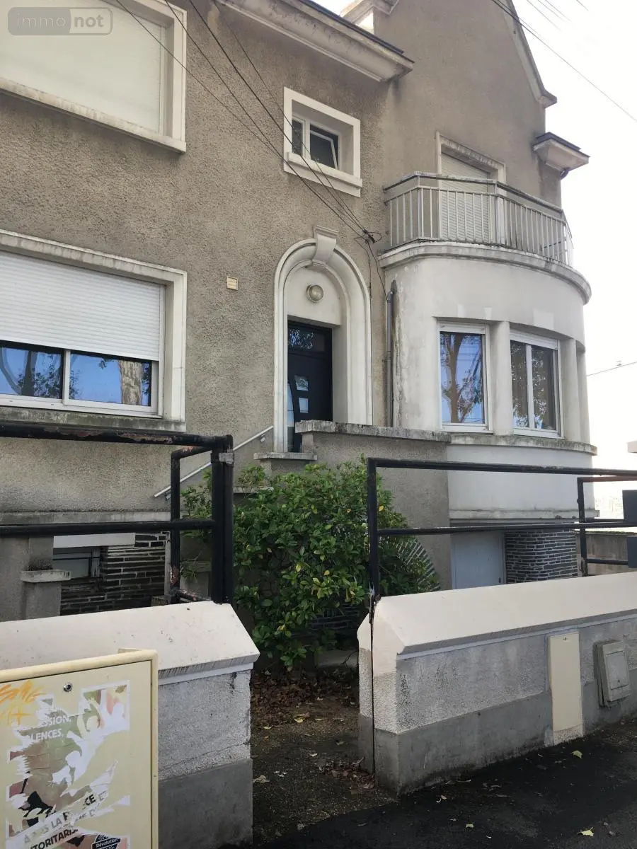 Location appartement Angers 49000 Maine-et-Loire 49 25 m2 500 euros 49009-L105 001