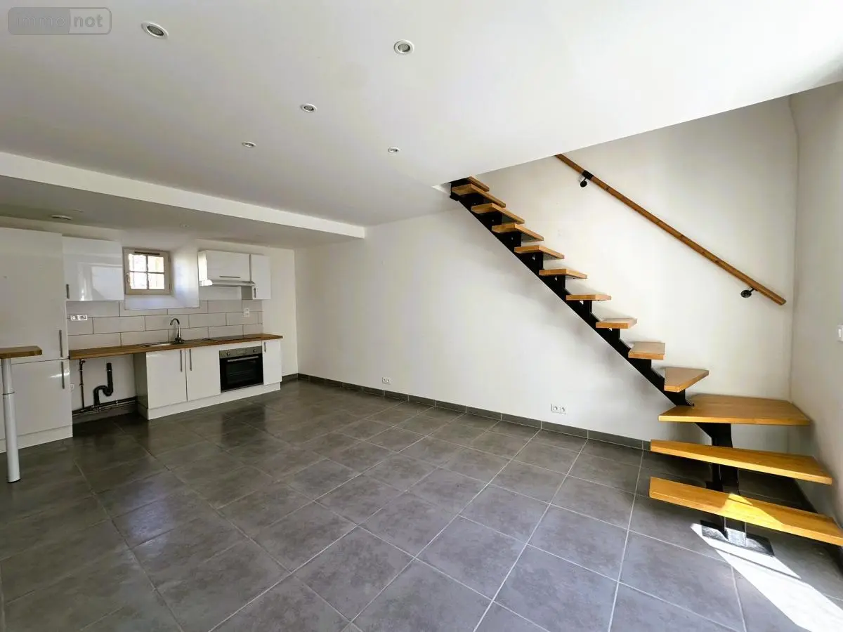 Appartement a vendre Saint-Flour 15100 Cantal 15 50 m2 90100 euros 15046-95 001