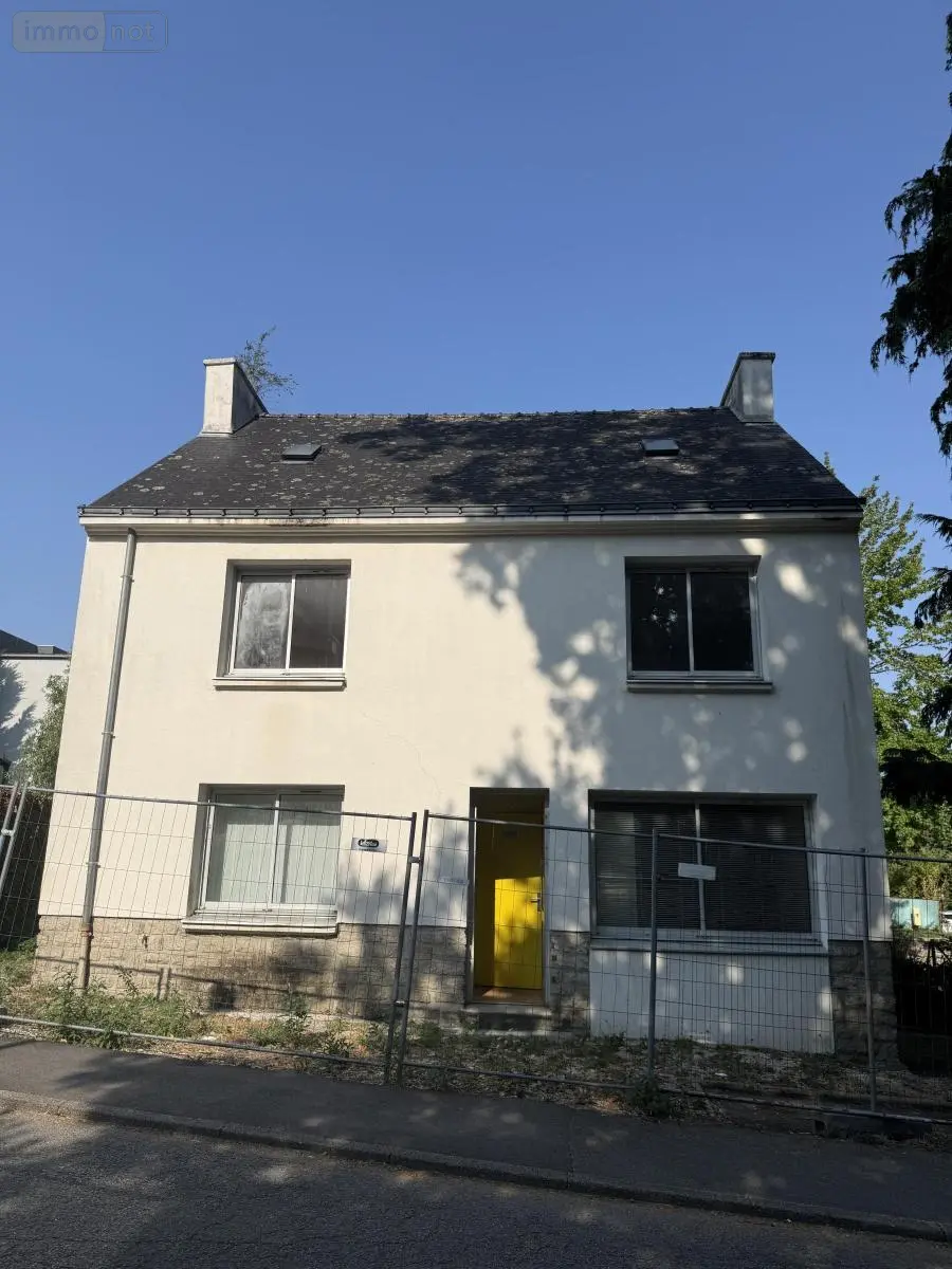 Fonds et murs commerciaux a vendre Vannes 56000 Morbihan 56 390 m2 1040900 euros 56002-1626 001