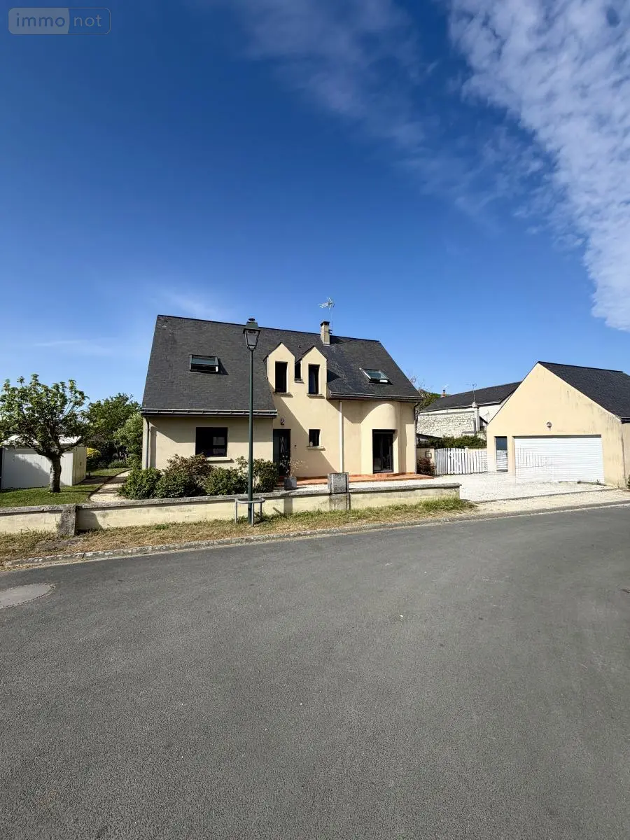 Maison a vendre Neuillé 49680 Maine-et-Loire 49 156 m2 244500 euros 49076-354 001