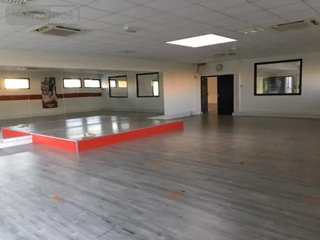 Fonds et murs commerciaux a vendre Sablé-sur-Sarthe 72300 Sarthe 72 900 m2 1040000 euros 72066-1369 001