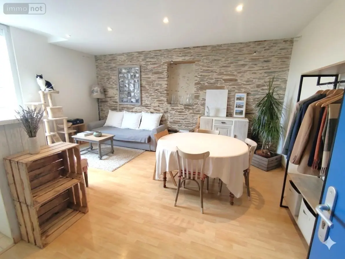 Appartement a vendre Angers 49100 Maine-et-Loire 49 48 m2 3 pièces 173250 euros 49005-1364 001