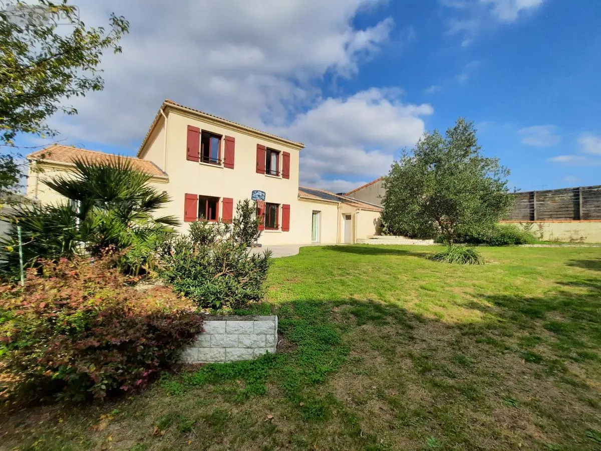 Maison a vendre Froidfond 85300 Vendée 85 156 m2 7 pièces 293800 euros 85091-5214 001