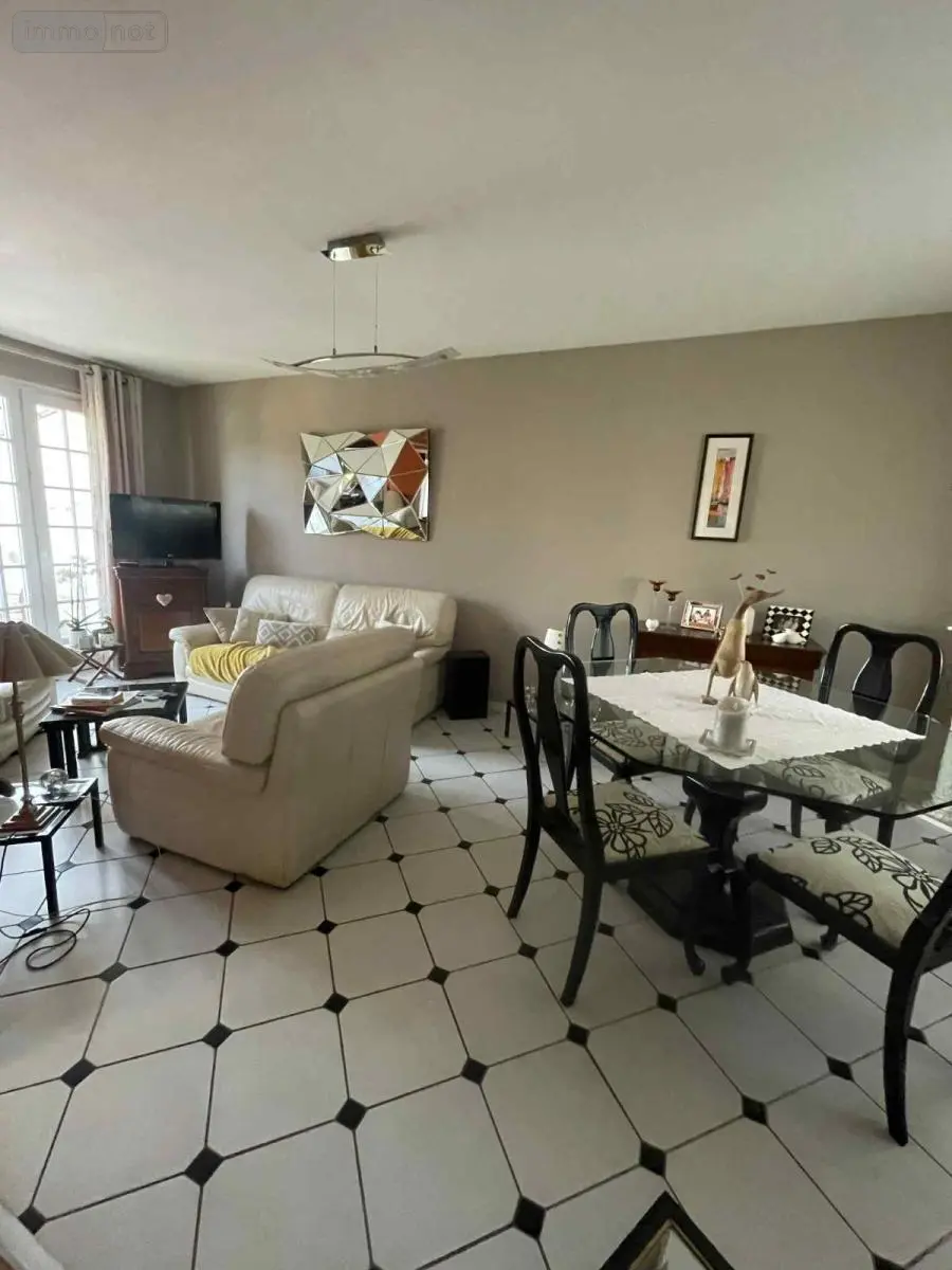 Maison a vendre Saint-Hilaire-Saint-Florent 49400 Maine-et-Loire 49 100 m2 6 pièces 209000 euros 49075-826 001