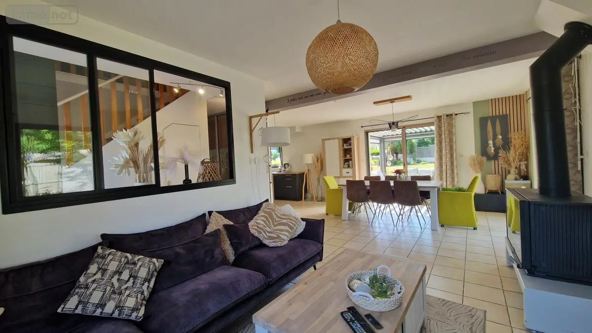 Maison a vendre Plougonven 29640 Finistère 29 130 m2 8 pièces 315300 euros 29083-1660 001