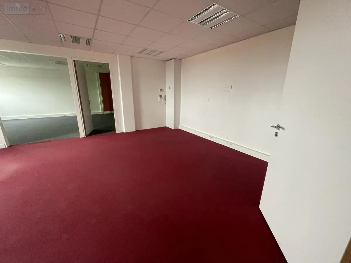 Fonds et murs commerciaux a vendre Saint-Herblain 44800 Loire-Atlantique 44 85 m2 135150 euros 44007-1721 001