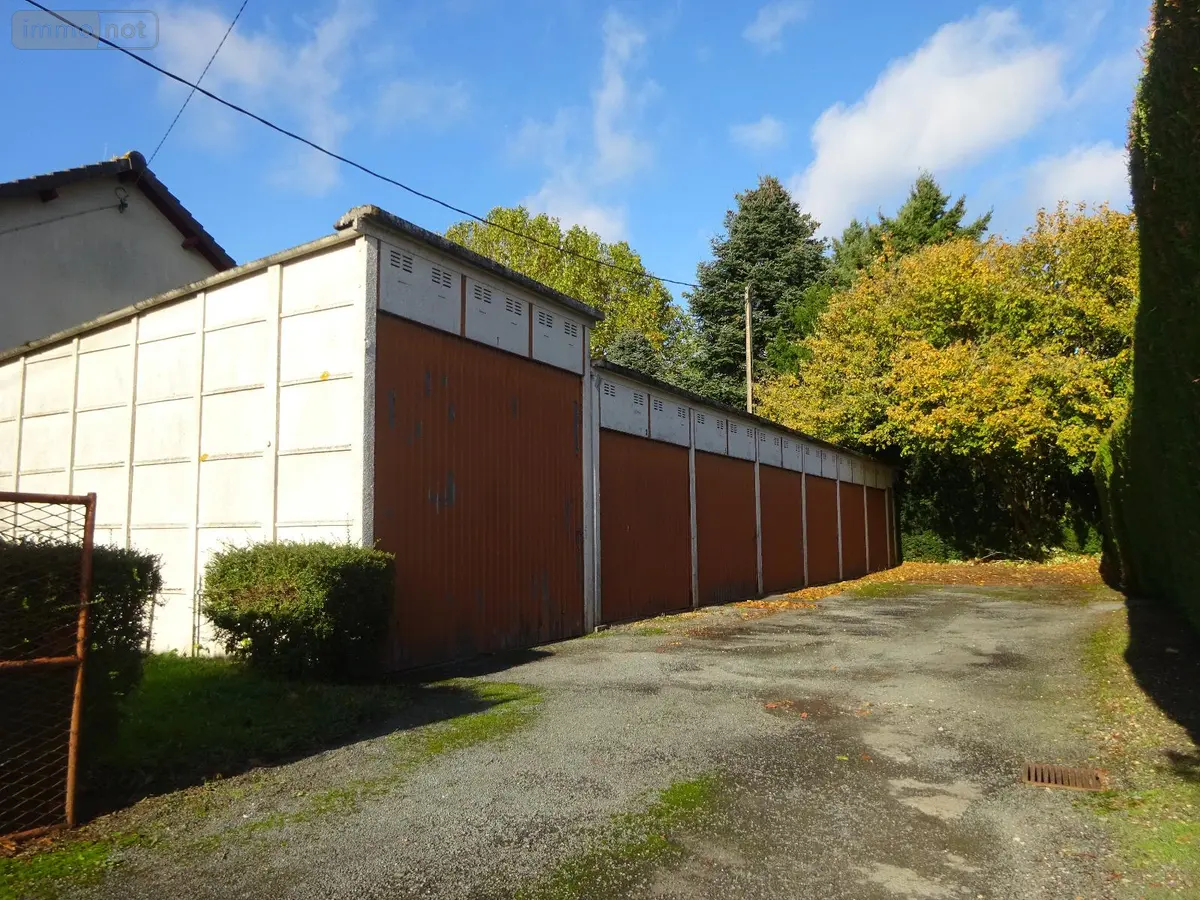 Location garage et parking Nogent-le-Rotrou 28400 Eure-et-Loir 28 14 m2 50 euros LOC NOG 911 001