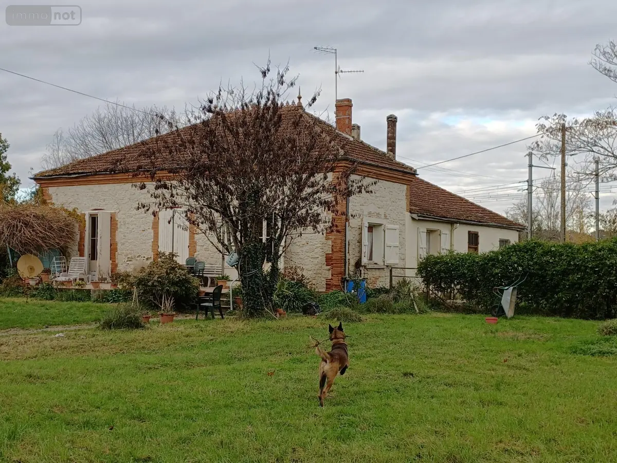 Maison a vendre Lamagistère 82360 Tarn-et-Garonne 82 105 m2 4 pièces 132000 euros 1481 001