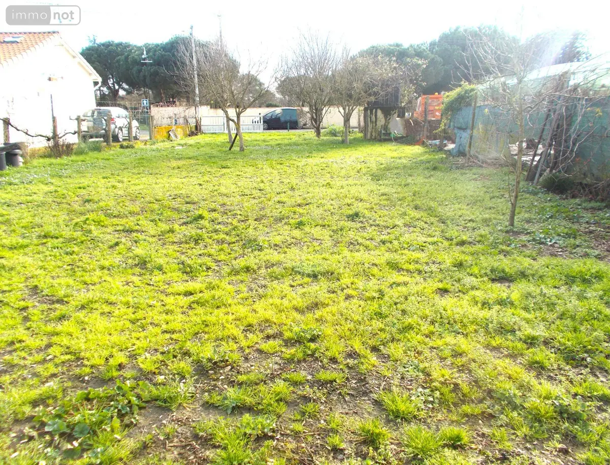 Terrain a batir a vendre Marennes-Hiers-Brouage 17320 Charente-Maritime 17 58300 euros FD/JOM/24-33 001