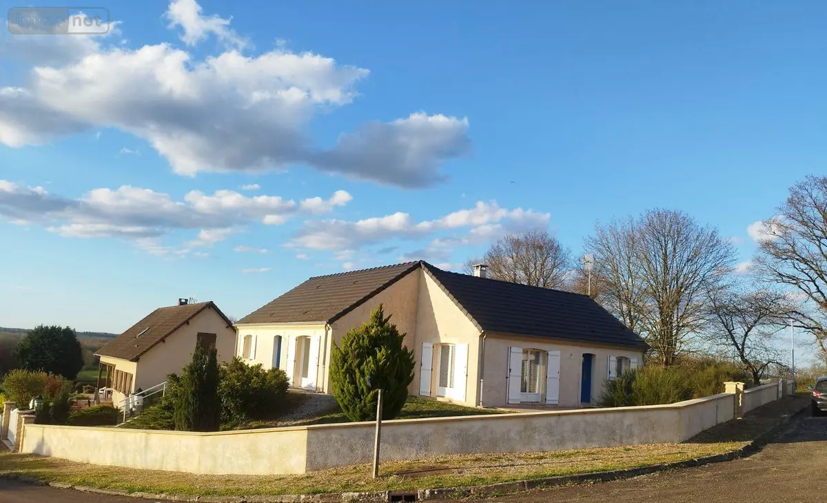 Maison a vendre Saint-Sauveur-en-Puisaye 89520 Yonne 89 118 m2 6 pièces 189000 euros Ref 048 001