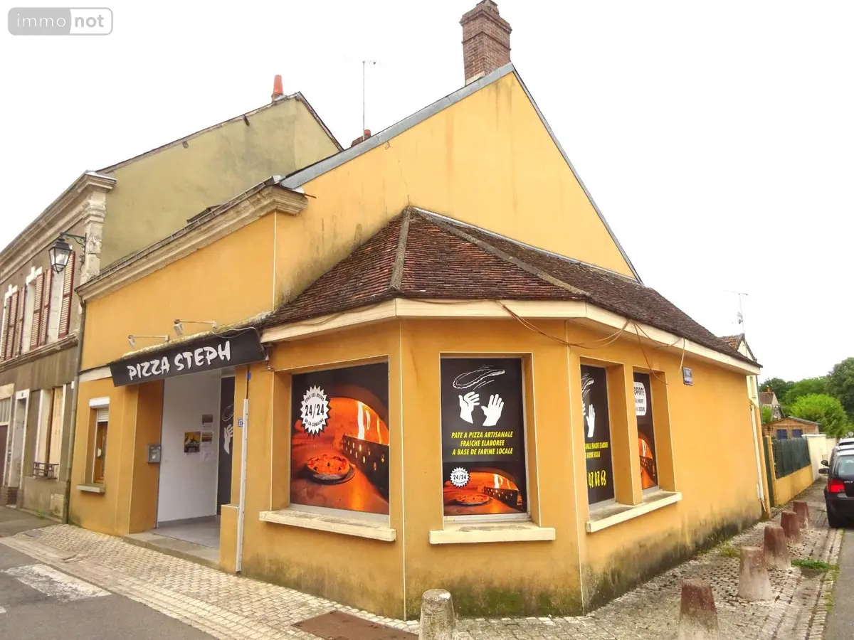 Immeuble de rapport a vendre Sablons sur Huisne 61110 Orne 61 146 m2 6 pièces 115540 euros CON 961 001
