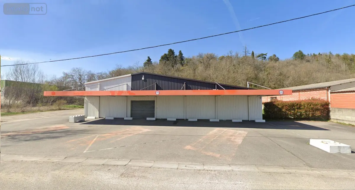 Fonds et murs commerciaux a vendre Moissac 82200 Tarn-et-Garonne 82 428 m2 2 pièces 263000 euros 285-OFFICE FLAMENS 001