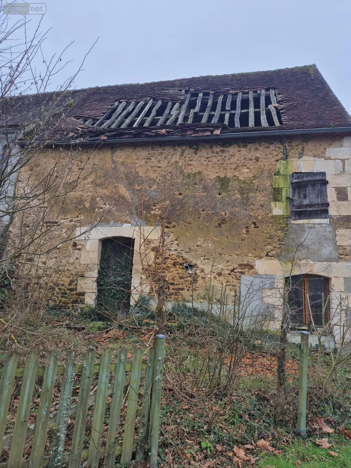 Bien agricole a vendre Saints-en-Puisaye 89520 Yonne 89 95 m2 1 pièce 13600 euros Ref 079 001