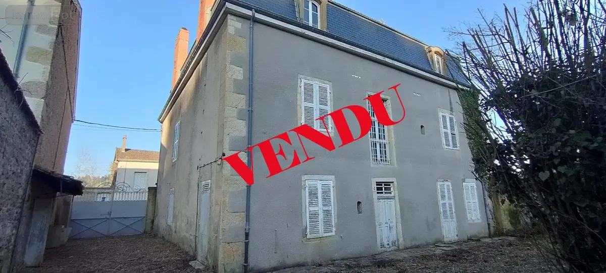 Maison a vendre La Clayette 71800 Saône-et-Loire 71 290 m2 107000 euros achat_maison_com_71133_71800 001