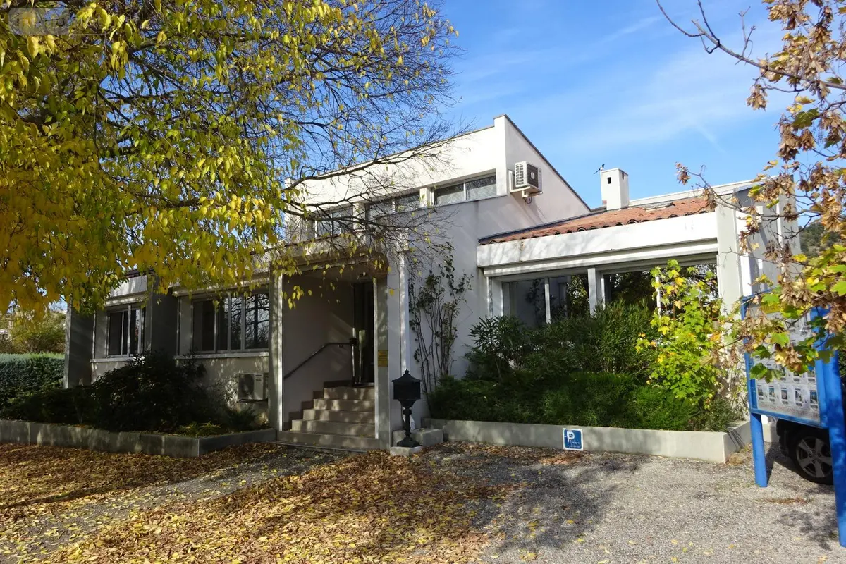 Divers a vendre Oraison 04700 Alpes-de-Haute-Provence 04 158 m2 7 pièces 425000 euros 1579 001
