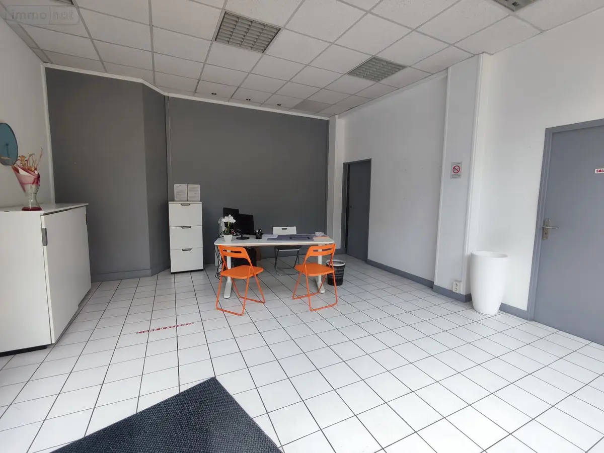 Fonds et murs commerciaux a vendre Rouen 76000 Seine-Maritime 76 89 m2 4 pièces 204000 euros 2025-023 001