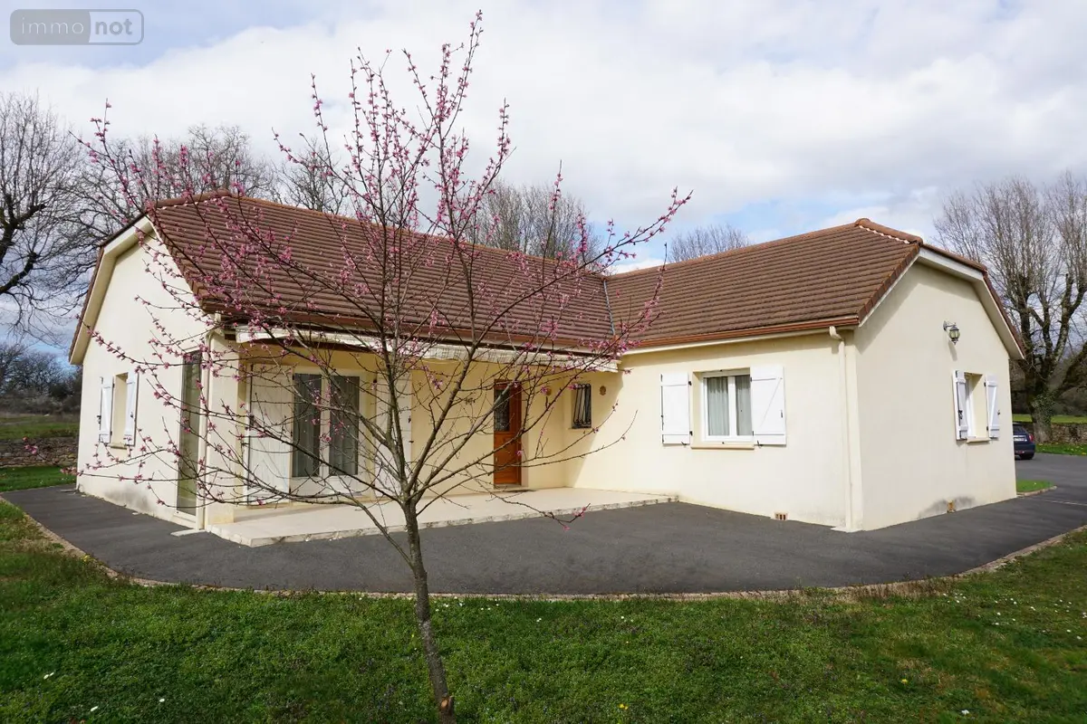 Maison a vendre Figeac 46100 Lot 46 138 m2 5 pièces 291400 euros 25.012 001