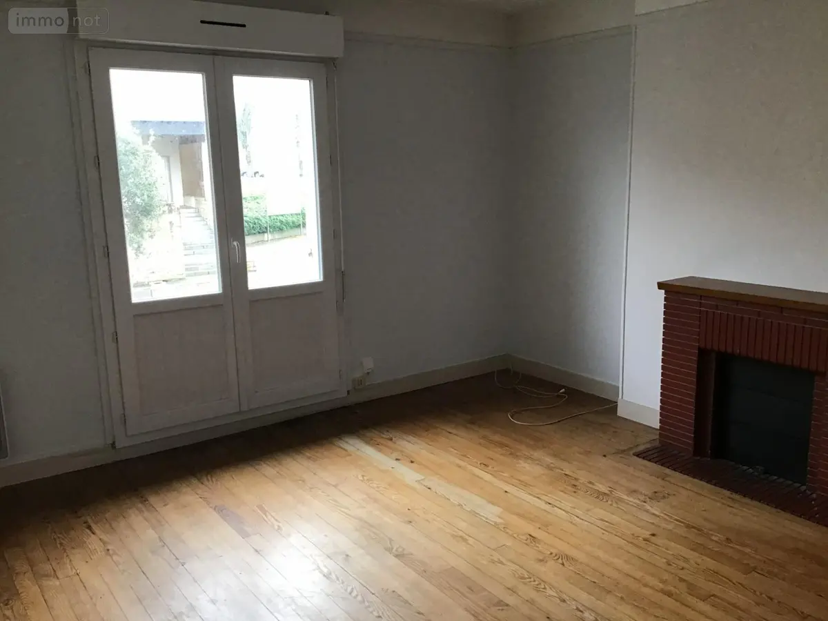 Location appartement Valognes 50700 Manche 50 64 m2 4 pièces 710 euros 436 001