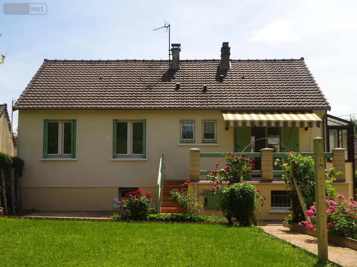 Maison a vendre Nogent-le-Rotrou 28400 Eure-et-Loir 28 74 m2 4 pièces 121900 euros NOG 1004 001