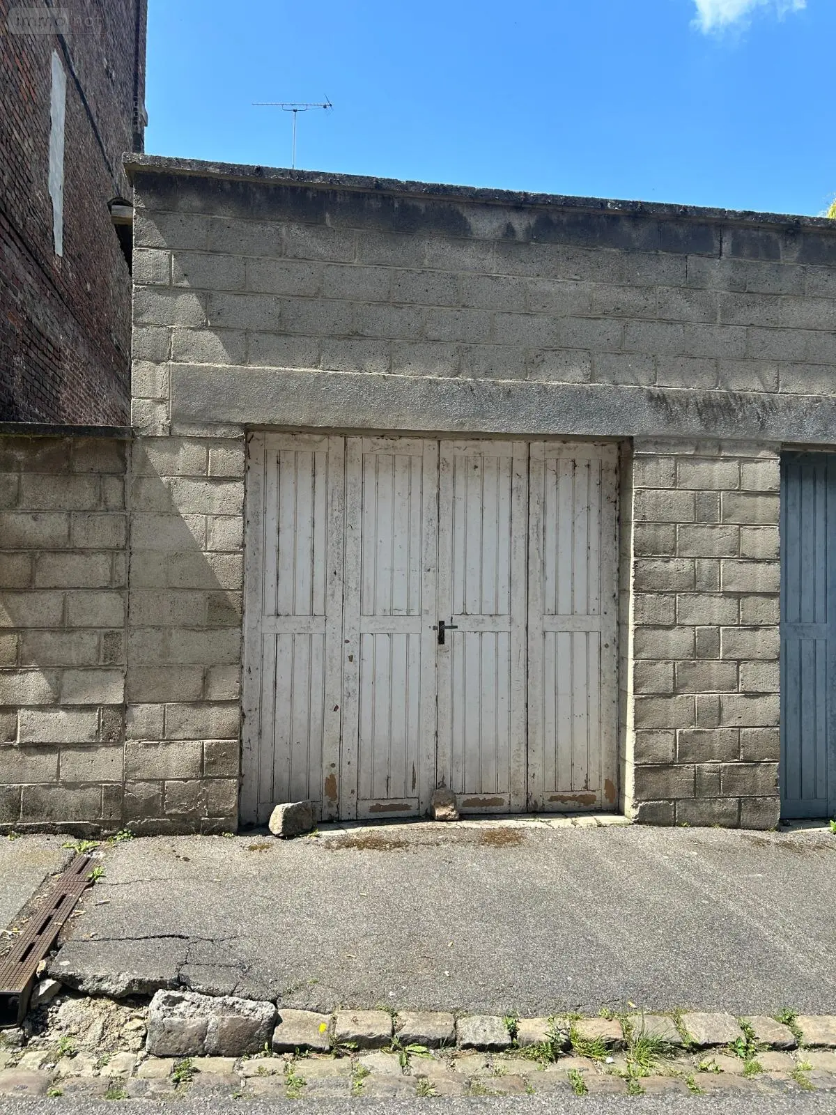 Garage et parking a vendre Péronne 80200 Somme 80 21 m2 19000 euros V0149 001