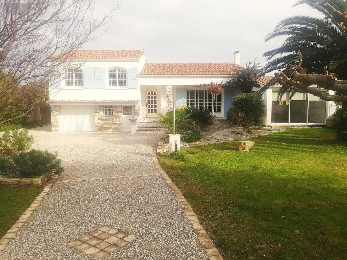 Maison a vendre Saint-Denis-d'Oléron 17650 Charente-Maritime 17 179 m2 6 pièces 579500 euros FD/JOM/25-45 001