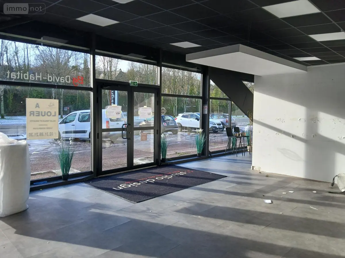 Location fonds et murs commerciaux Honfleur 14600 Calvados 14 200 m2 1 pièce 2500 euros LO718 001