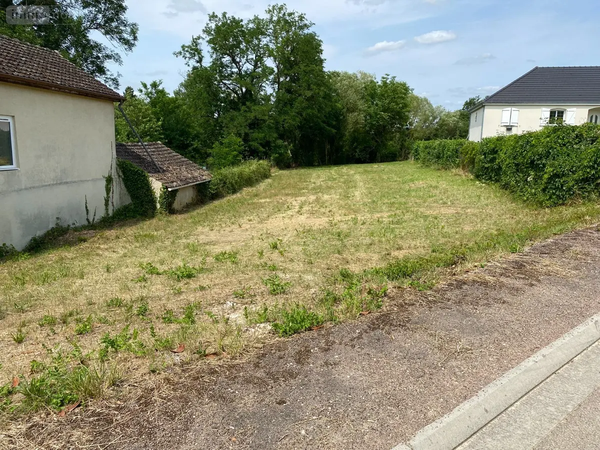 Terrain a batir a vendre Vendeuvre-sur-Barse 10140 Aube 10 500 m2 28360 euros 2026.2 001