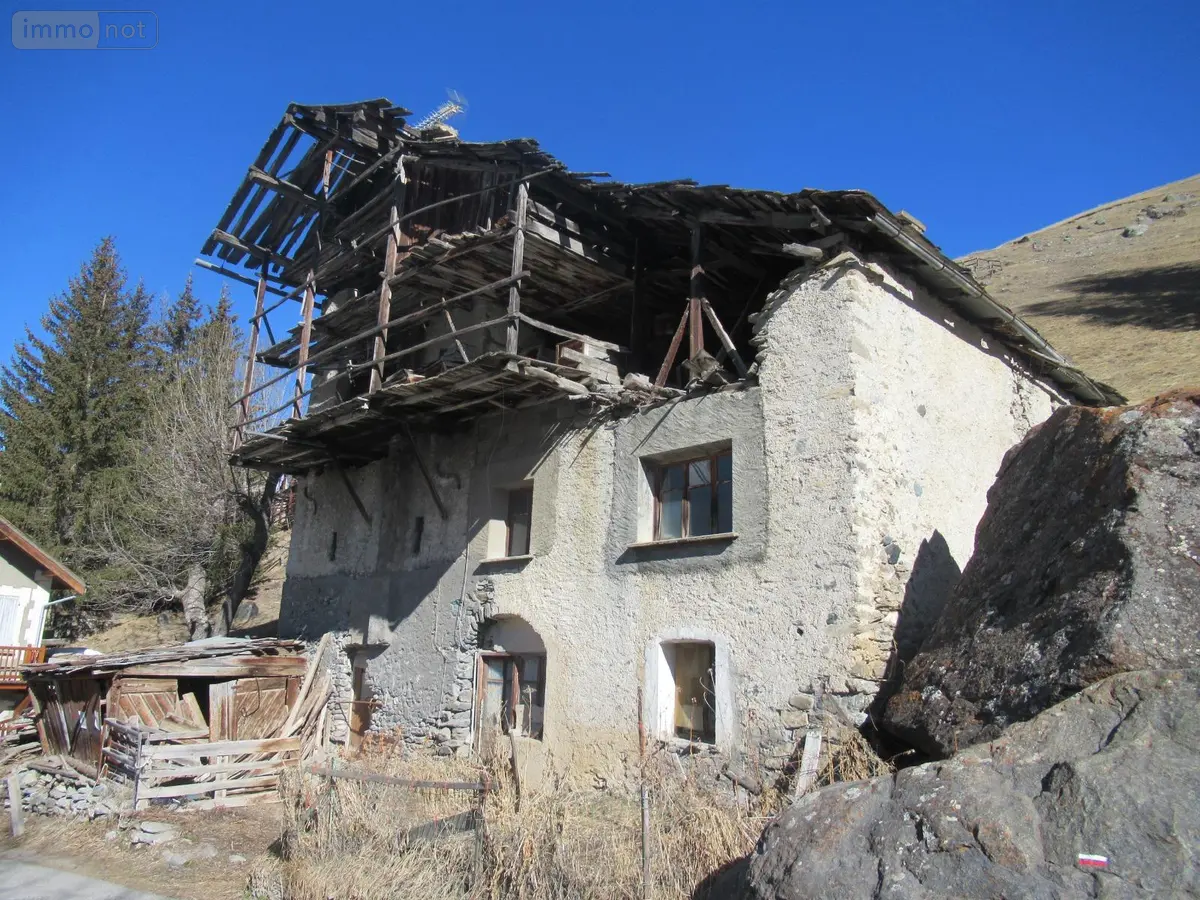 Maison a vendre Saint-Véran 05350 Hautes-Alpes 05 200 m2 9 pièces 297000 euros SOUS PROMESSE DE VENTE / VENDU 001